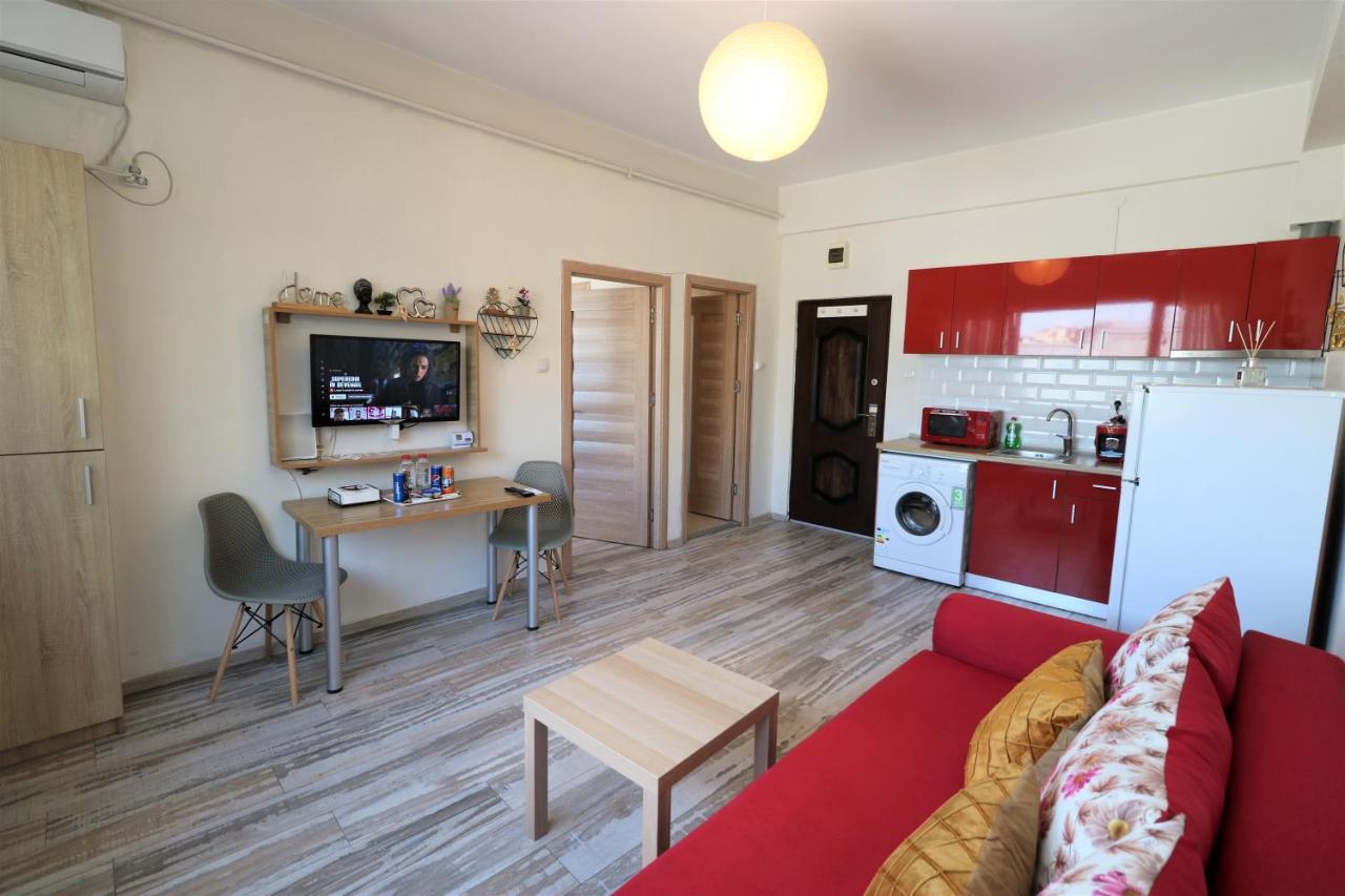 Charming Cozy Apartment - Old Town - Free Minibar 布加勒斯特 外观 照片