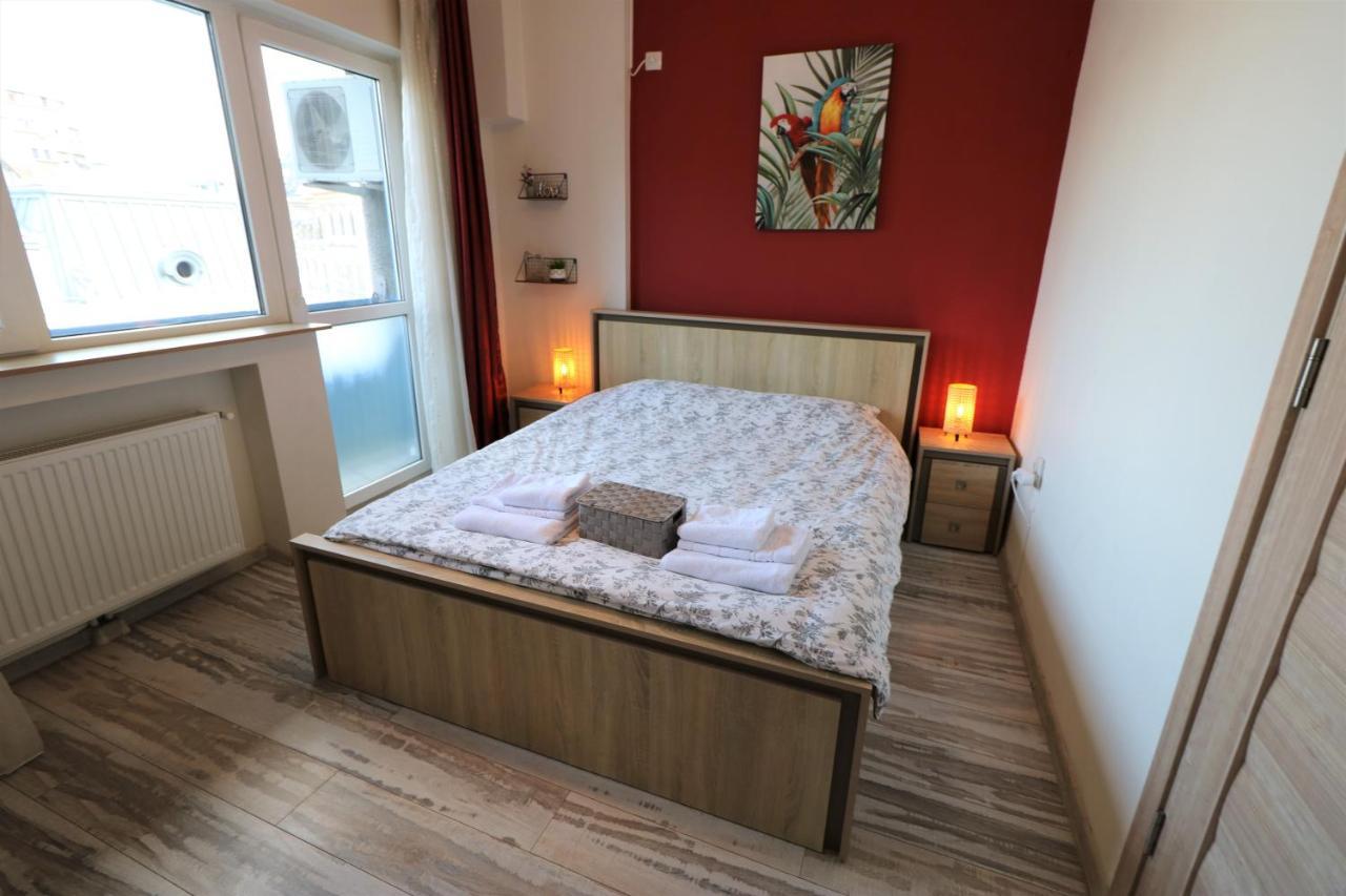 Charming Cozy Apartment - Old Town - Free Minibar 布加勒斯特 外观 照片