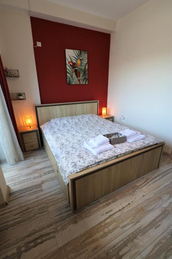 Charming Cozy Apartment - Old Town - Free Minibar 布加勒斯特 外观 照片